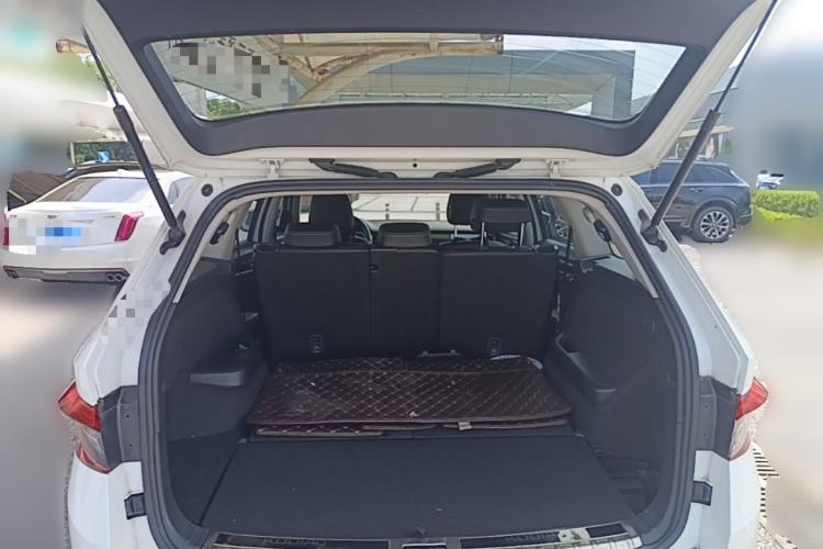 Used Skoda Kodiaq 2017 TSI330 7-Seater Two-Wheel-Drive Luxury Edition Trunk