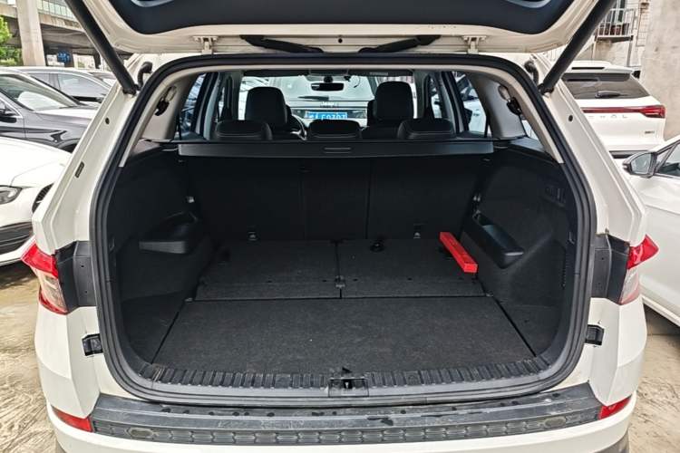 Used Skoda Kodiaq 2017 TSI380 7-Seater Four-Wheel-Drive Flagship Edition Trunk
