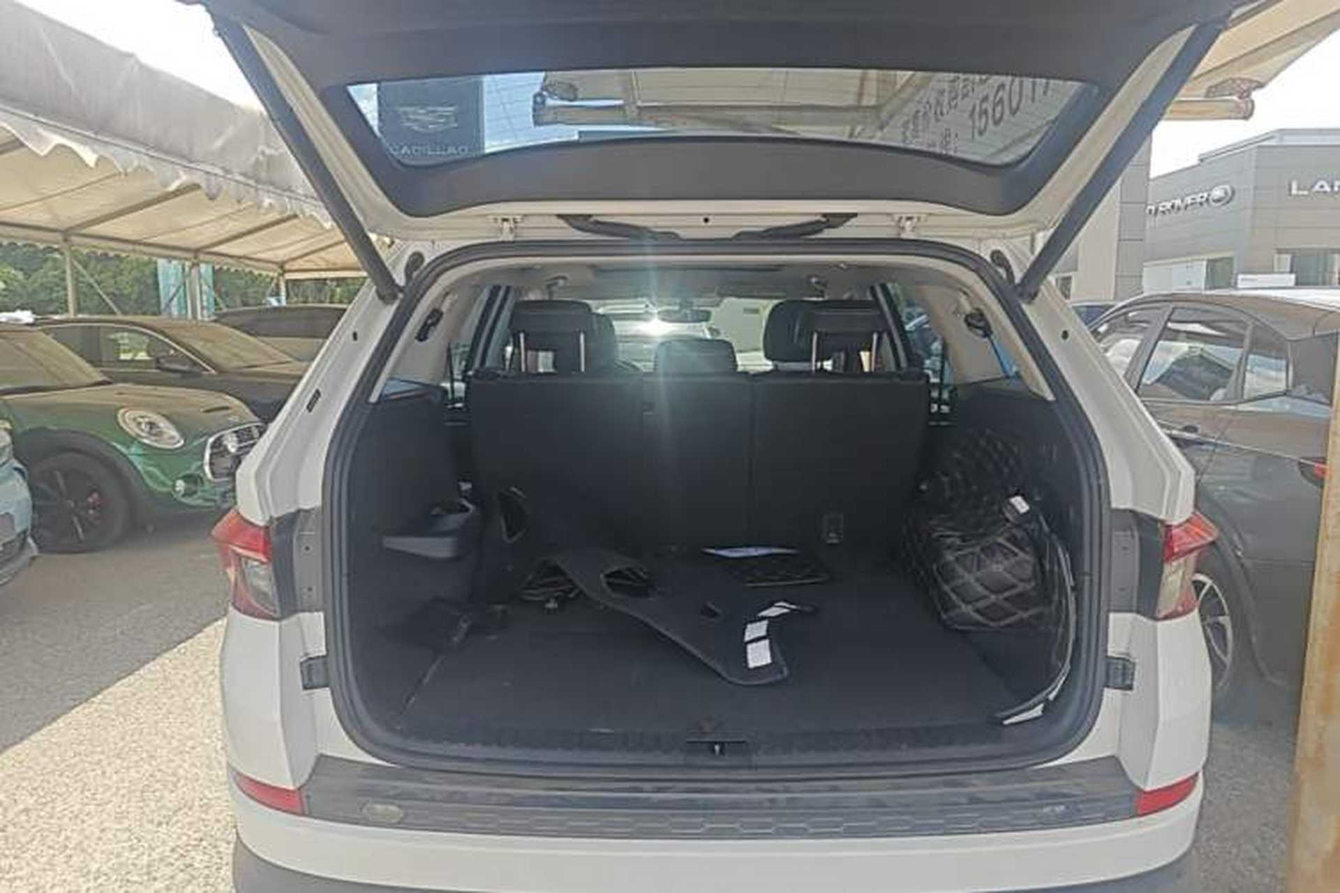 Used Skoda Kodiaq 2017 TSI330 7-Seater Two-Wheel-Drive Luxury Edition Trunk