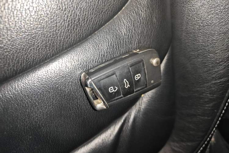 Used Skoda Kodiaq 2017 TSI330 7-Seater Two-Wheel-Drive Luxury Edition Vehicle Key