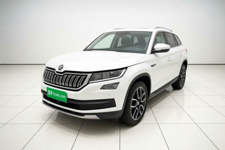 Ojetý Skoda Kodiaq 2017 TSI330 7-Seater Two-Wheel-Drive Luxury Edition Guazi used car, China used car export, Used car for sale, Used cars, Cheapest cars for sale