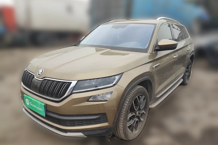 Used Skoda Kodiaq 2017 TSI380 7-Seater Four-Wheel-Drive Flagship Edition Guazi used car, China used car export, Used car for sale, Used cars, Cheapest cars for sale
