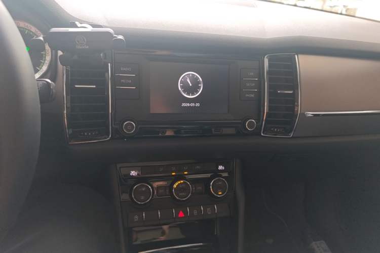 Used Skoda Kodiaq 2017 TSI330 5-seat Two-Wheel Drive Comfort Edition Audio And AC Panel