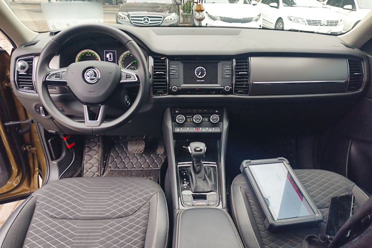 Used Skoda Kodiaq 2017 TSI330 5-seat Two-Wheel Drive Comfort Edition Center Console