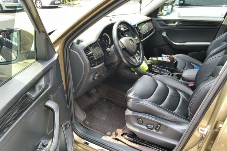 Used Skoda Kodiaq 2017 TSI330 7-Seater Two-Wheel-Drive Luxury Edition Driver Seat