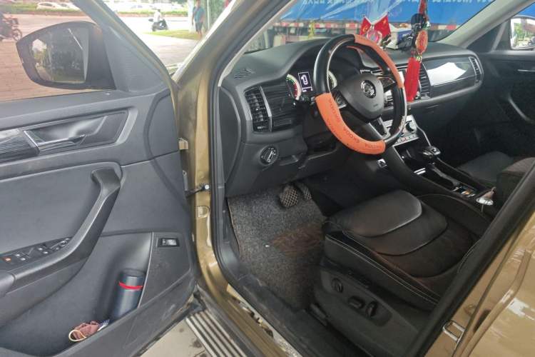 Used Skoda Kodiaq 2017 TSI330 7-Seater Two-Wheel-Drive Luxury Edition Driver Seat