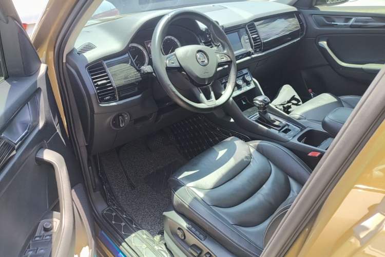 Used Skoda Kodiaq 2017 TSI330 7-Seater Two-Wheel-Drive Luxury Edition Driver Seat