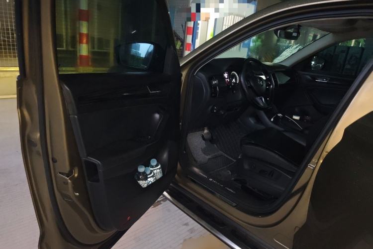 Used Skoda Kodiaq 2017 TSI330 7-Seater Two-Wheel-Drive Luxury Edition Driver Seat