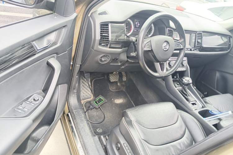 Used Skoda Kodiaq 2017 TSI330 7-Seater Two-Wheel-Drive Luxury Edition Driver Seat