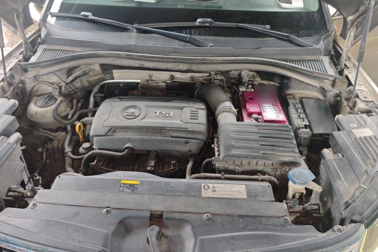 Used Skoda Kodiaq 2017 TSI330 7-Seater Two-Wheel-Drive Luxury Edition Engine Bay