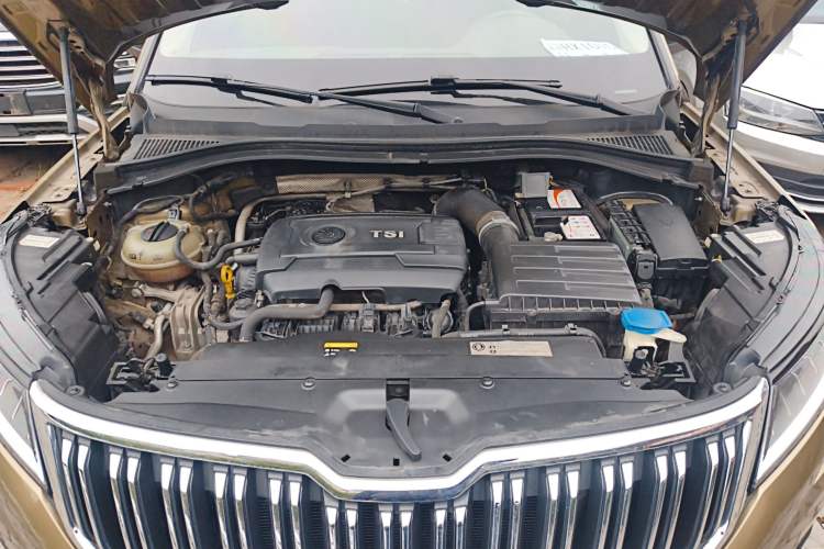Used Skoda Kodiaq 2017 TSI330 5-seat Two-Wheel Drive Comfort Edition Engine Bay