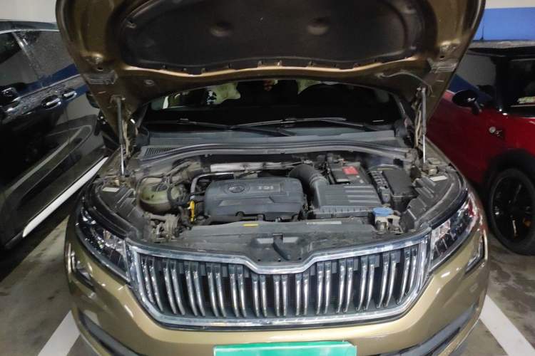 Used Skoda Kodiaq 2017 TSI330 5-Seat Two-Wheel Drive Luxury Edition Engine Bay