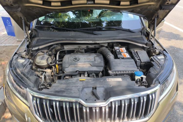 Used Skoda Kodiaq 2017 TSI330 5-seat Two-Wheel Drive Comfort Edition Engine Bay