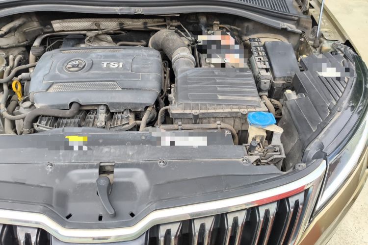 Used Skoda Kodiaq 2017 TSI330 7-Seater Two-Wheel-Drive Luxury Edition Engine Bay Left