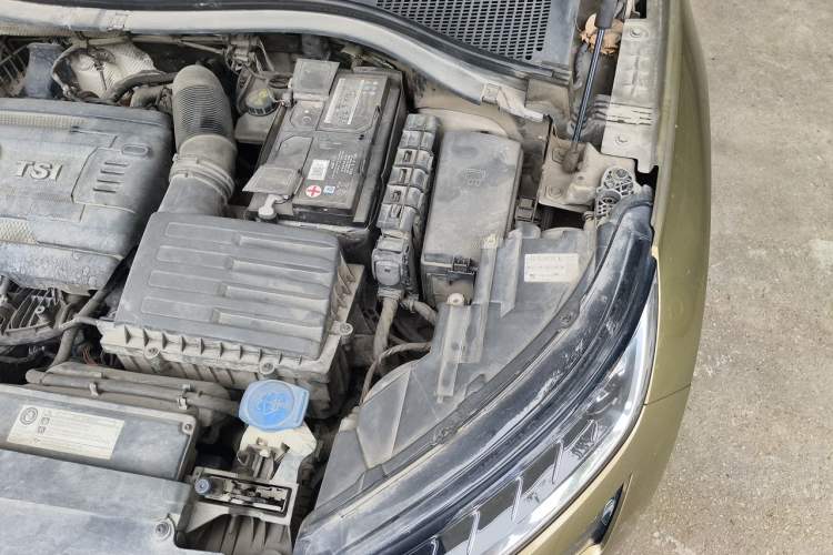 Used Skoda Kodiaq 2017 TSI330 5-Seat Two-Wheel Drive Luxury Edition Engine Bay Left