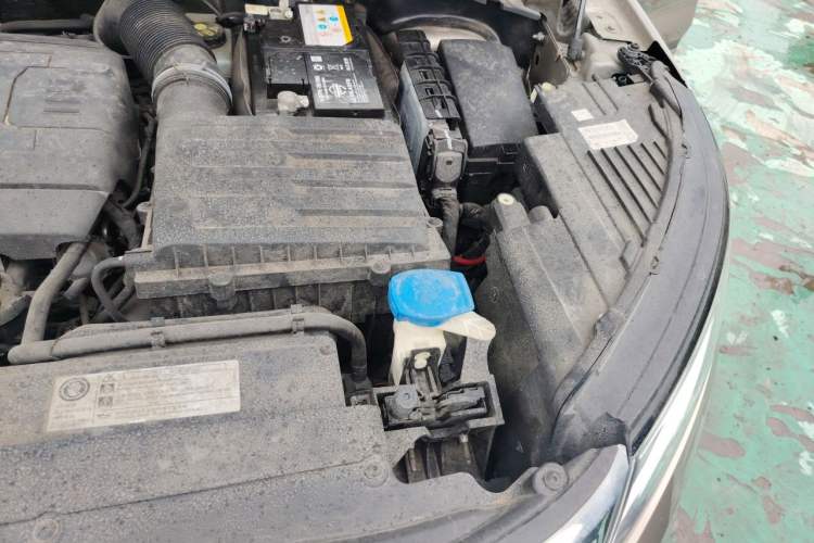 Used Skoda Kodiaq 2017 TSI330 7-Seater Two-Wheel-Drive Luxury Edition Engine Bay Left