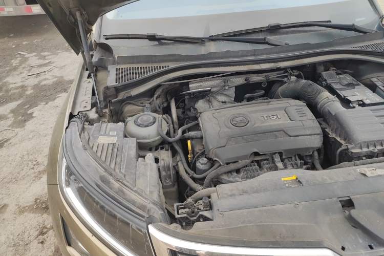 Used Skoda Kodiaq 2017 TSI380 7-Seater Four-Wheel-Drive Flagship Edition Engine Bay Right