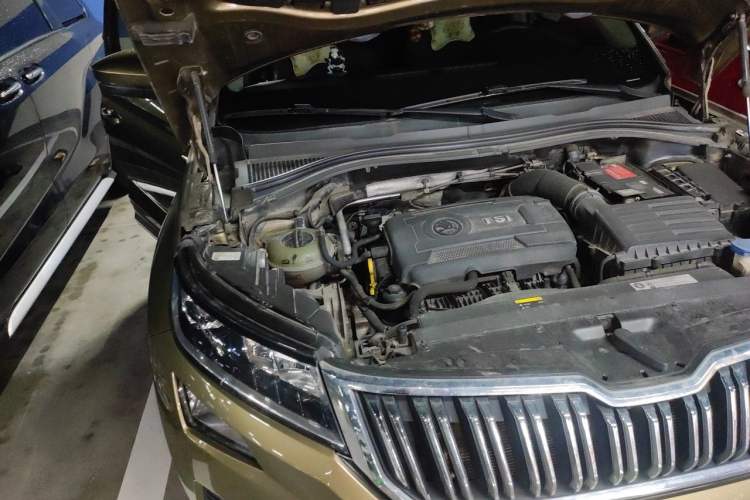 Used Skoda Kodiaq 2017 TSI330 5-Seat Two-Wheel Drive Luxury Edition Engine Bay Right