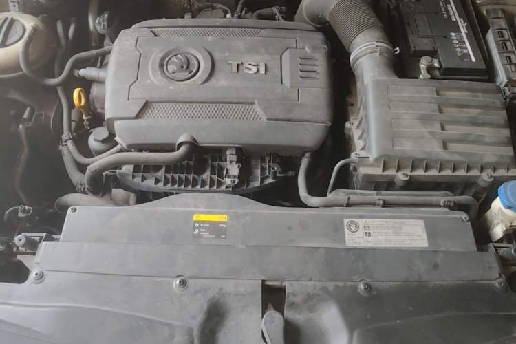 Used Skoda Kodiaq 2017 TSI380 7-Seater Four-Wheel-Drive Flagship Edition Engine Bay
