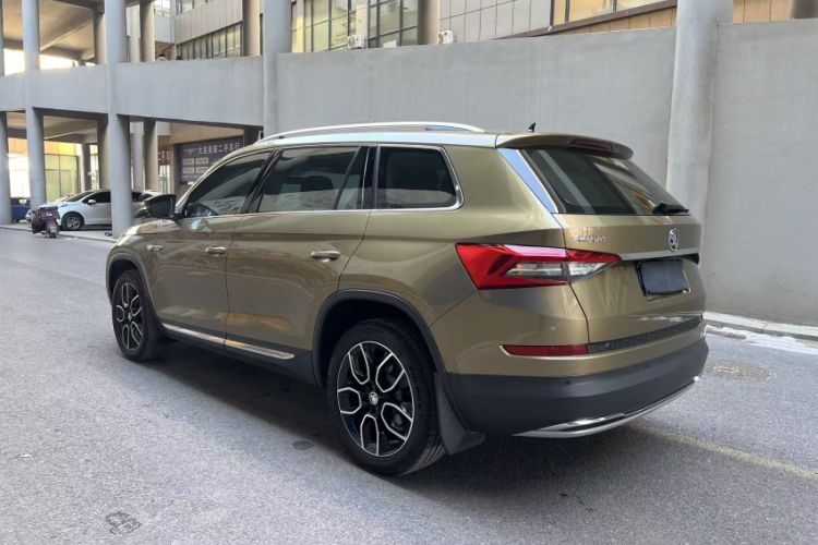 Used Skoda Kodiaq 2017 TSI330 7-Seater Two-Wheel-Drive Luxury Edition Exterior 1
