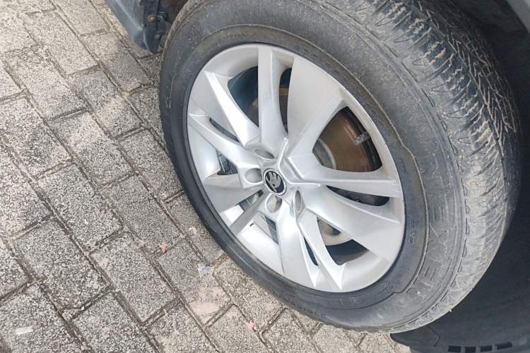 Used Skoda Kodiaq 2017 TSI330 5-seat Two-Wheel Drive Comfort Edition Exterior 5