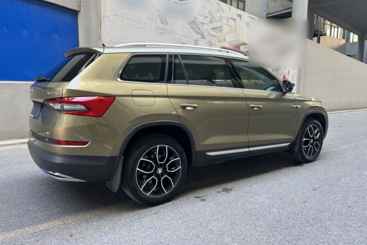 Used Skoda Kodiaq 2017 TSI330 7-Seater Two-Wheel-Drive Luxury Edition Exterior 5