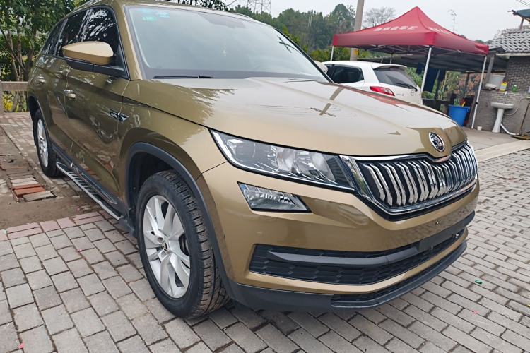 Used Skoda Kodiaq 2017 TSI330 5-seat Two-Wheel Drive Comfort Edition Front Right 45 Deg