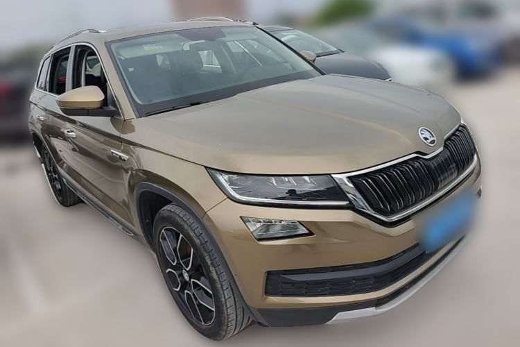Used Skoda Kodiaq 2017 TSI380 7-Seater Four-Wheel-Drive Flagship Edition Front Right 45 Deg