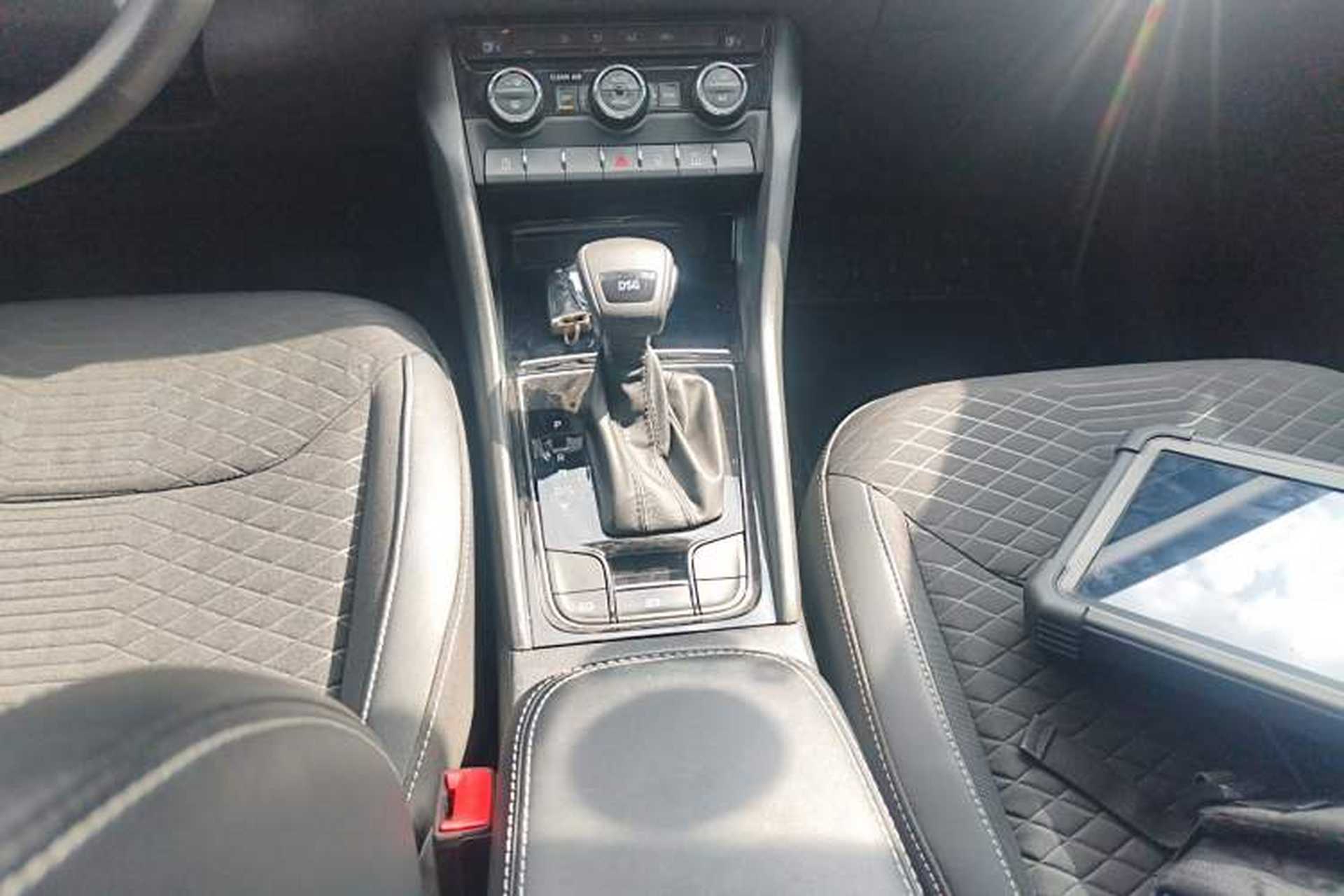 Used Skoda Kodiaq 2017 TSI330 5-seat Two-Wheel Drive Comfort Edition Gear Lever