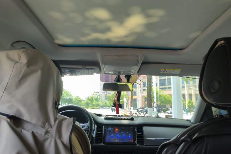 Used Skoda Kodiaq 2017 TSI330 5-seat Two-Wheel Drive Comfort Edition Headliner