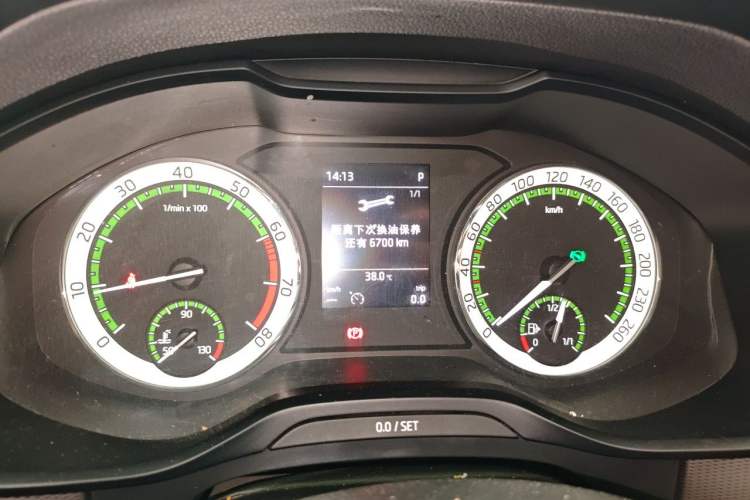 Used Skoda Kodiaq 2017 TSI330 5-Seat Two-Wheel Drive Luxury Edition Instrument Cluster