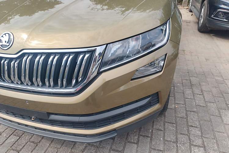 Used Skoda Kodiaq 2017 TSI330 5-seat Two-Wheel Drive Comfort Edition Left Front Headlight