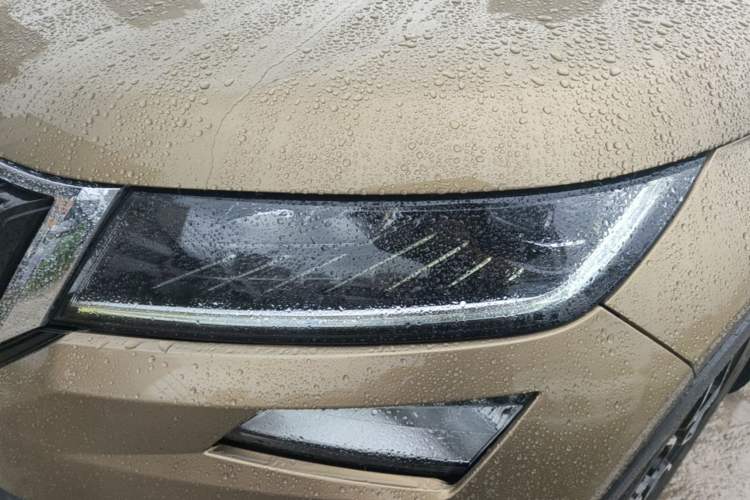 Used Skoda Kodiaq 2017 TSI380 7-Seater Four-Wheel-Drive Flagship Edition Left Front Headlight