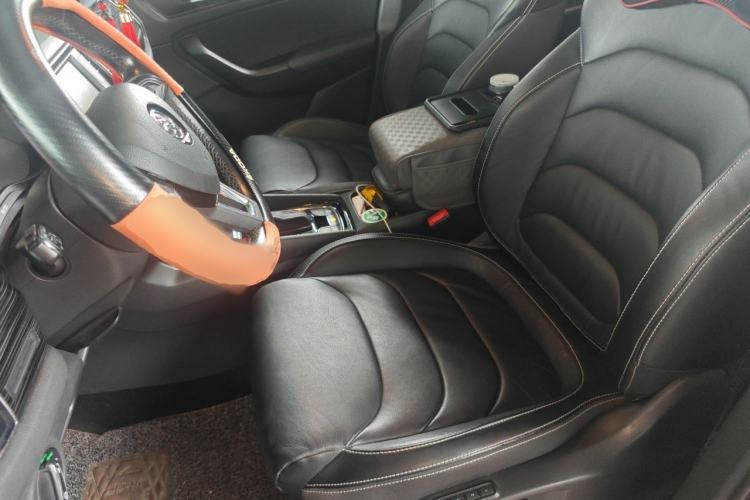 Used Skoda Kodiaq 2017 TSI330 7-Seater Two-Wheel-Drive Luxury Edition Left Front Seat