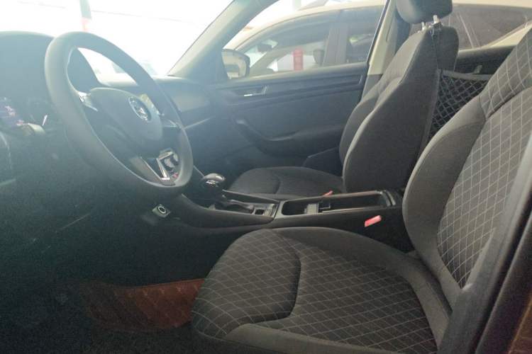 Used Skoda Kodiaq 2017 TSI330 5-Seat Two-Wheel Drive Standard Edition Left Front Seat