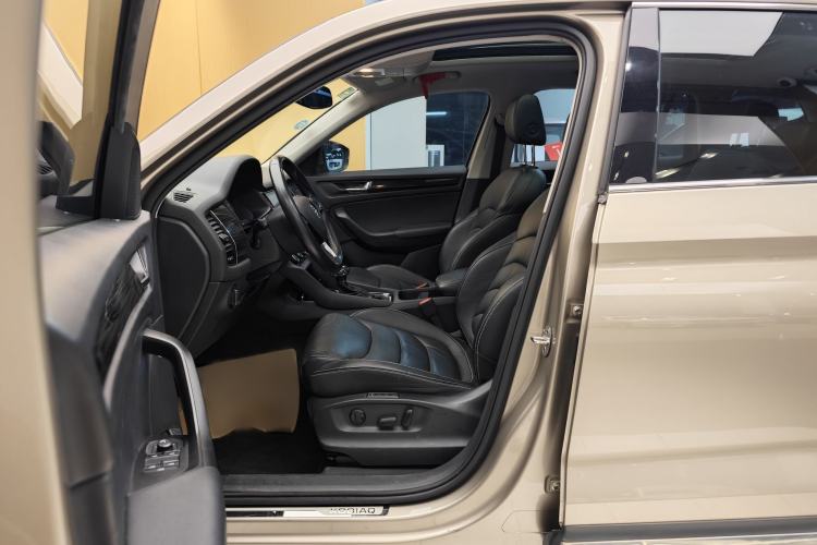 Used Skoda Kodiaq 2017 TSI330 7-Seater Two-Wheel-Drive Luxury Edition Left Front Seat