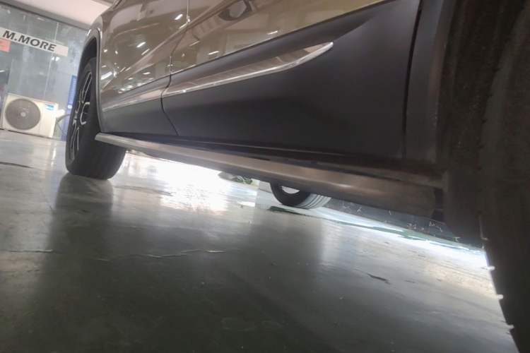 Used Skoda Kodiaq 2017 TSI380 7-Seater Four-Wheel-Drive Flagship Edition Left Side Sill