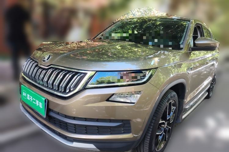 Used Skoda Kodiaq 2017 TSI330 7-Seater Two-Wheel-Drive Luxury Edition Guazi used car, China used car export, Used car for sale, Used cars, Cheapest cars for sale