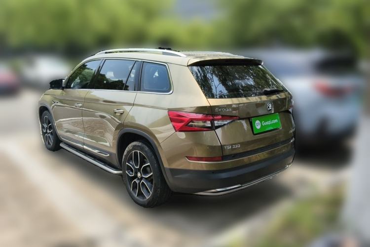 Used Skoda Kodiaq 2017 TSI330 7-Seater Two-Wheel-Drive Luxury Edition Rear Left 45 Deg