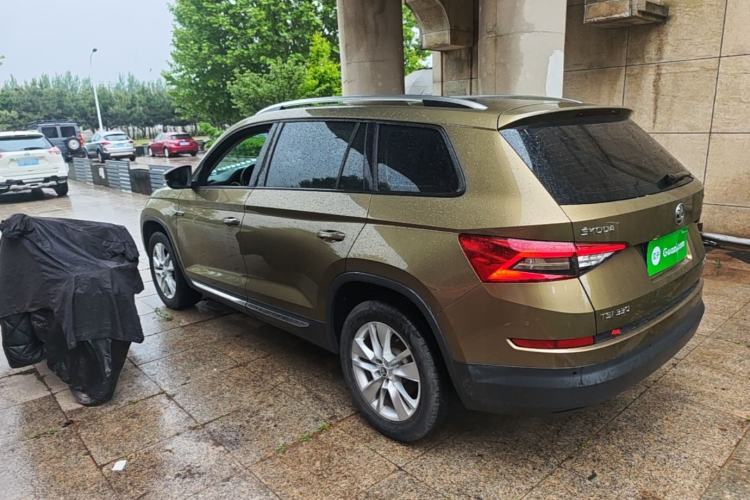 Used Skoda Kodiaq 2017 TSI330 5-seat Two-Wheel Drive Comfort Edition Rear Left 45 Deg
