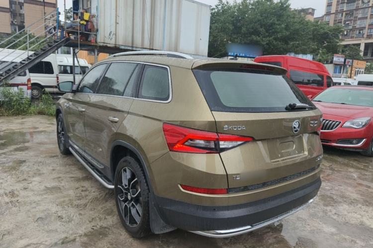 Used Skoda Kodiaq 2017 TSI380 7-Seater Four-Wheel-Drive Flagship Edition Rear Left 45 Deg