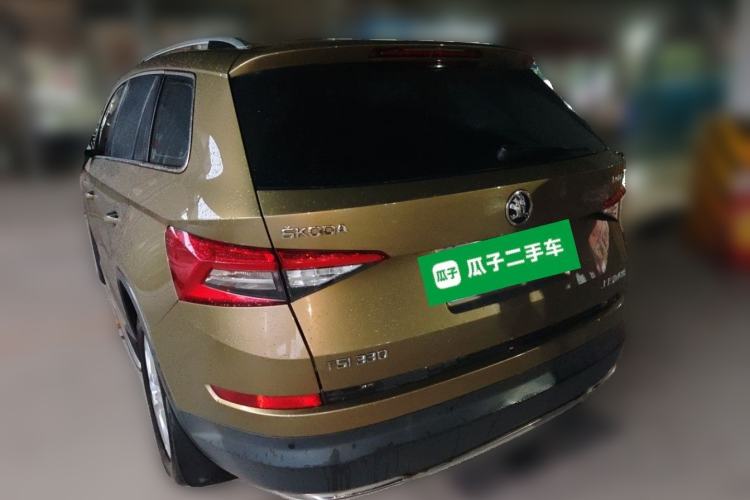 Used Skoda Kodiaq 2017 TSI330 7-Seater Two-Wheel-Drive Luxury Edition Rear Left 45 Deg