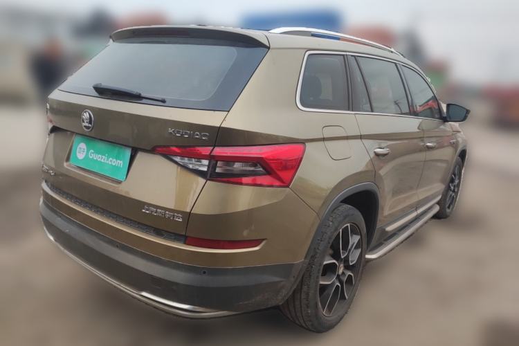 Used Skoda Kodiaq 2017 TSI380 7-Seater Four-Wheel-Drive Flagship Edition Rear Right 45 Deg