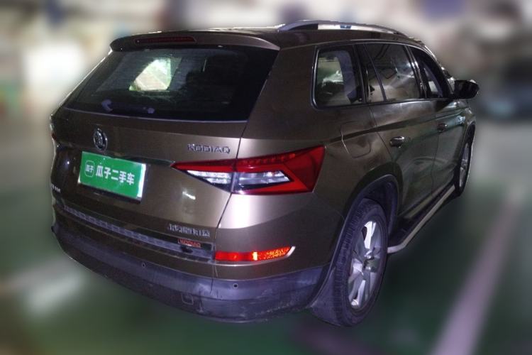 Used Skoda Kodiaq 2017 TSI330 5-seat Two-Wheel Drive Comfort Edition Rear Right 45 Deg