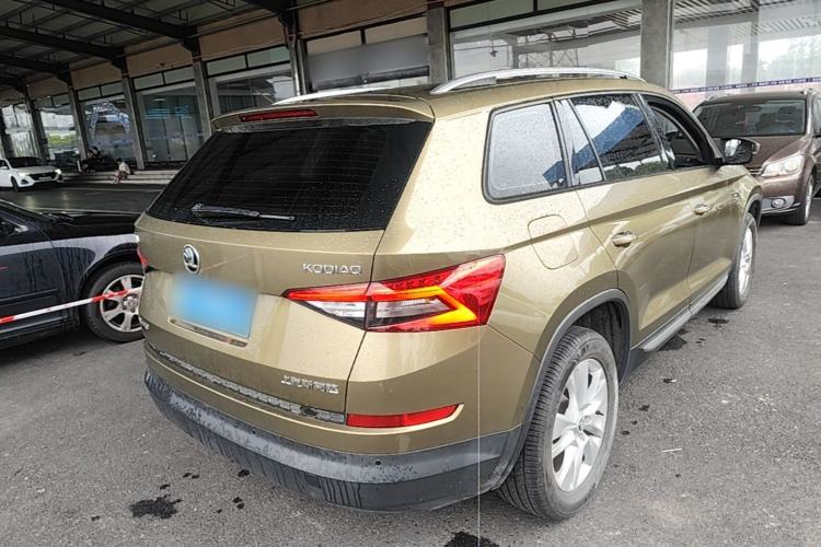 Used Skoda Kodiaq 2017 TSI330 5-Seat Two-Wheel Drive Luxury Edition Rear Right 45 Deg