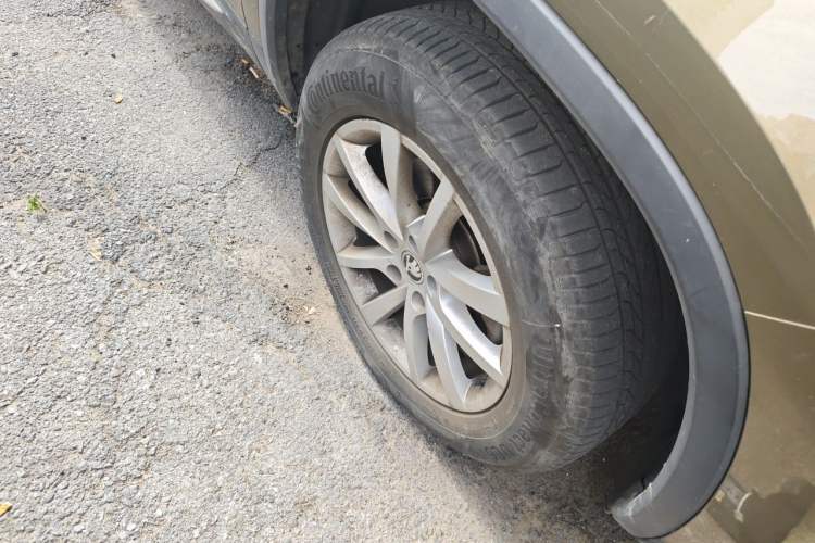 Used Skoda Kodiaq 2017 TSI330 5-seat Two-Wheel Drive Comfort Edition Right Front Wheel Hub