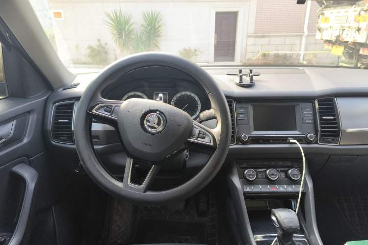 Used Skoda Kodiaq 2017 TSI330 5-seat Two-Wheel Drive Comfort Edition Steering Wheel