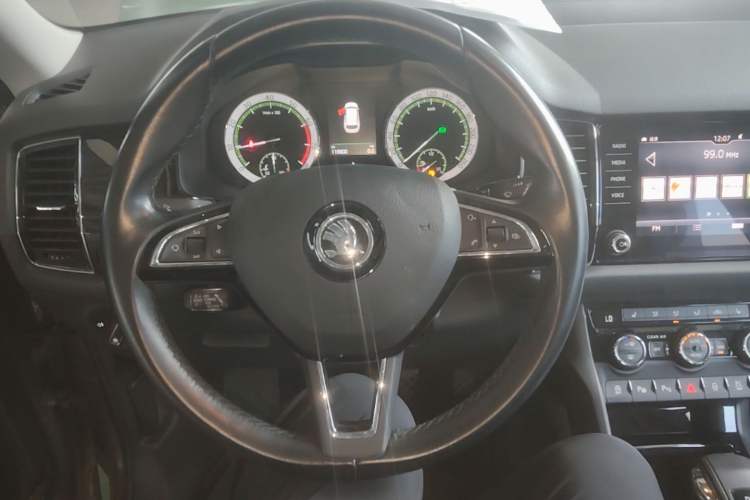 Used Skoda Kodiaq 2017 TSI380 7-Seater Four-Wheel-Drive Flagship Edition Steering Wheel