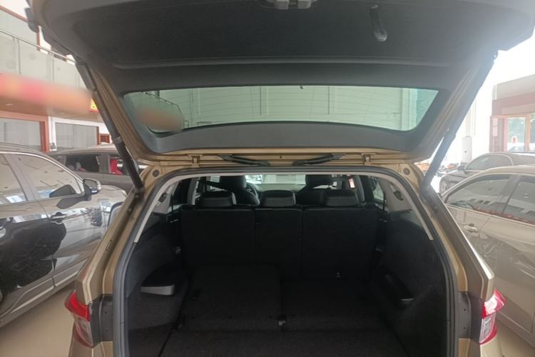 Used Skoda Kodiaq 2017 TSI330 7-Seater Two-Wheel-Drive Luxury Edition Trunk