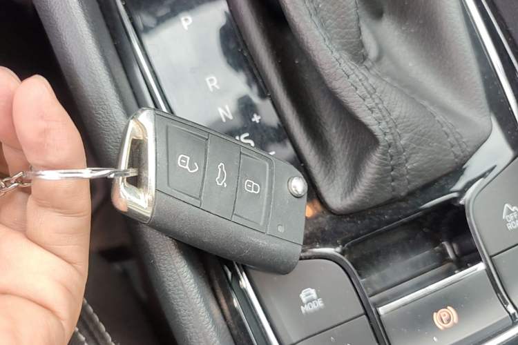 Used Skoda Kodiaq 2017 TSI380 7-Seater Four-Wheel-Drive Flagship Edition Vehicle Key